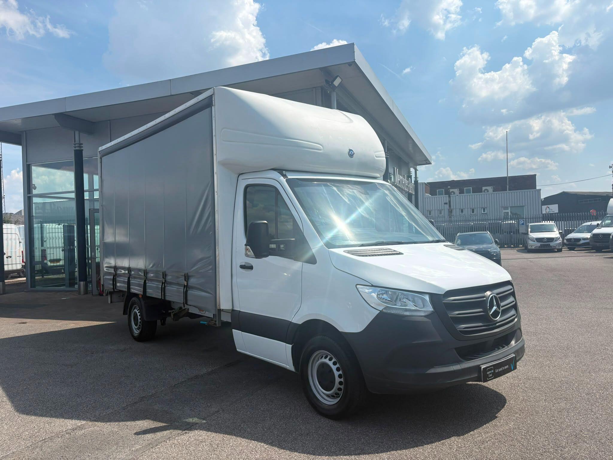 Mercedes-Benz Sprinter